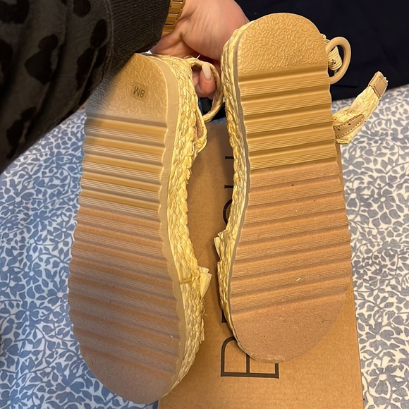 NWT Matisse Beach Raffia Wedge Platform Sandals - Picture 4 of 4